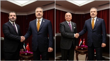 Глава МИД Турции проводит переговоры на полях Дохийского форума