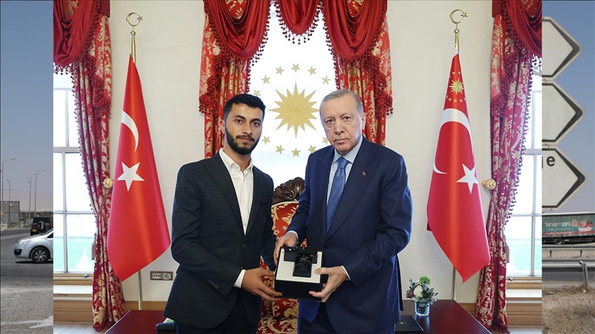 Ердоган се сретна со ко-режисерот на добитникот на Оскар „Нема друга земја“