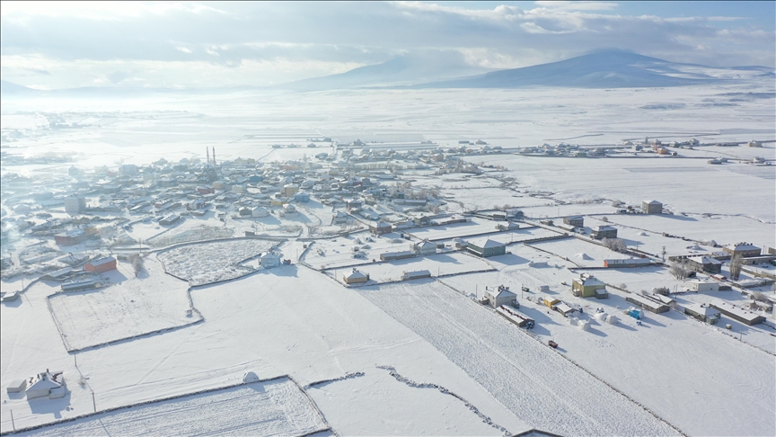 Li Qersê gundên bi berfê spîçîl bûn bi dronê hatin kişandin