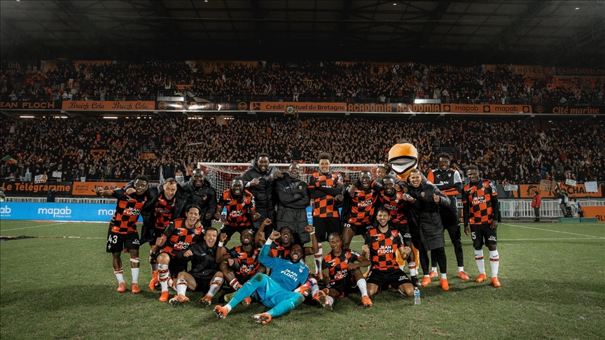 قدم.. لوريان يحقق فوزه الثاني تواليا ويتجاوز أولمبيك ليون