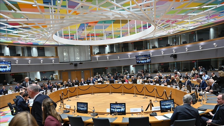  Union Européenne : les États membres valident un durcissement de la politique migratoire