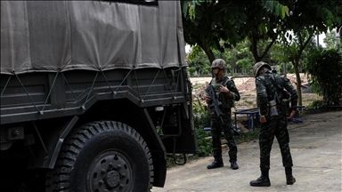 Тајланд изврши воздушни напади долж спорната граница со Камбоџа