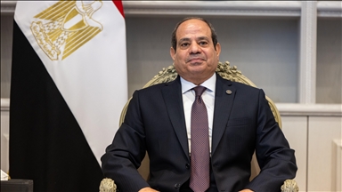 Sissi rencontre le commandant libyen Haftar et réaffirme le soutien de l'Égypte à l'unité territoriale de la Libye