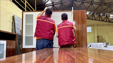 Adliyelerin mobilyaları hükümlülerce üretiliyor