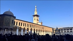 لە مزگەوتەکانی سووریا "تەکبیرەی سەرکەوتن" لە ساڵیادی ڕووخانی ئەسەد دا خوێندرانەوە