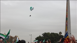 Siria celebra el primer aniversario de la revolución que derrocó 61 años de régimen ba’zista 