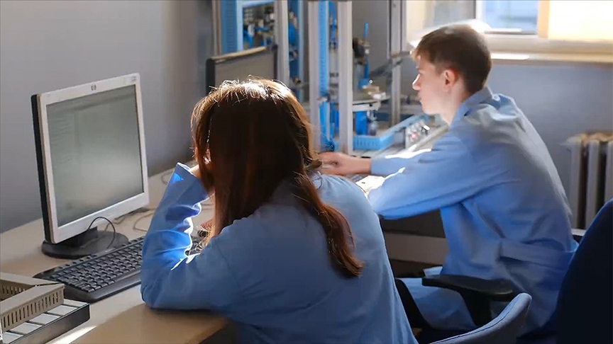 Meslek liselerinde "dijital atölye" dönemi başlıyor