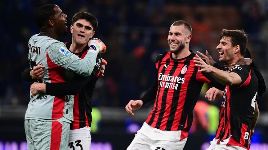 قدم.. ميلان يحقق "ريمونتادا" مثيرة أمام تورينو بالدوري الإيطالي