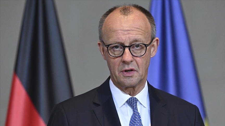 Германскиот канцелар Мерц остро ја критикува новата безбедносна стратегија на САД