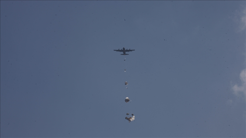 Local government mulls protest after US military parachute 'falls onto children's center' in Tokyo