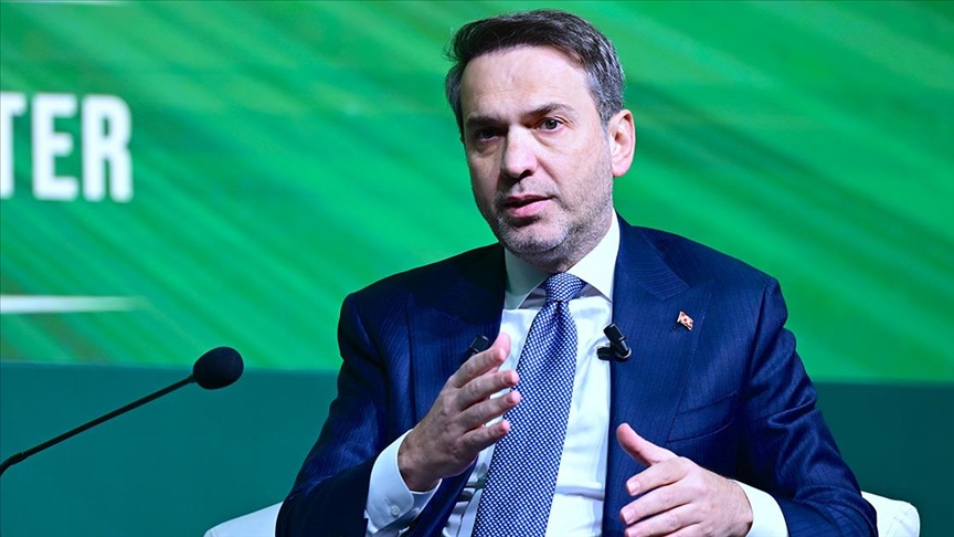 Bayraktar, Türkiye'nin 10 milyar metreküp gaz ihraç kapasitesi bulunduğunu bildirdi