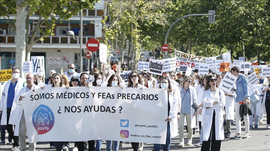 Les médecins espagnols entament une grève de quatre jours alors que l'épidémie de grippe s'intensifie