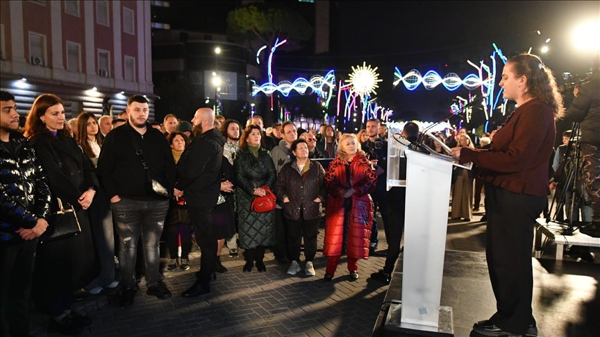Antivladin protest: Stotine građana na ulicama Tirane traže promjene