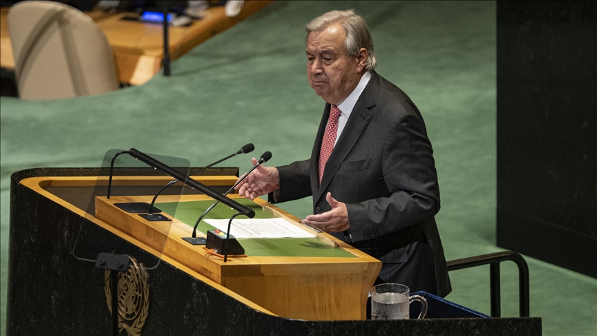  Le chef de l’ONU condamne « fermement » l’entrée de force d’Israël dans le complexe de l’UNRWA à Jérusalem-Est