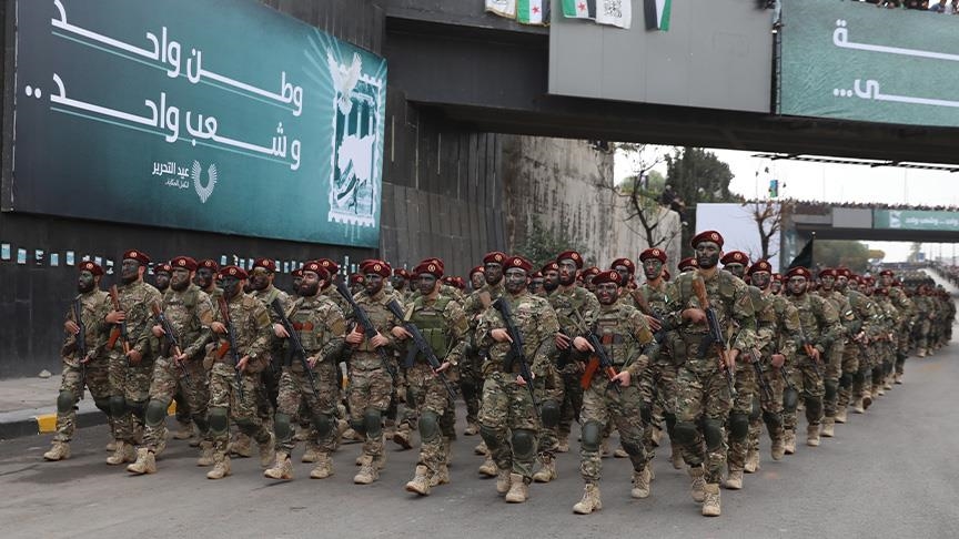 "قلق" بالمؤسسة الأمنية الإسرائيلية من هتافات جنود سوريين لغزة