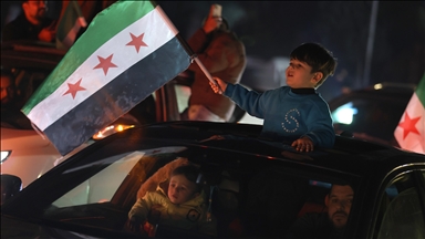 Выступления детей-символов гражданской войны в Сирии в День свободы растрогали присутствующих