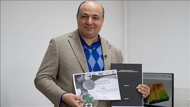 Cep telefonlarının şarj süresini uzatan buluş patent aldı