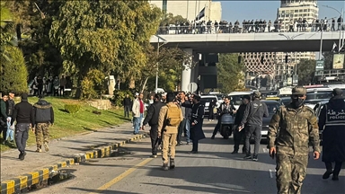 Explosive shells hit near Mezzeh Airport in Syrian capital