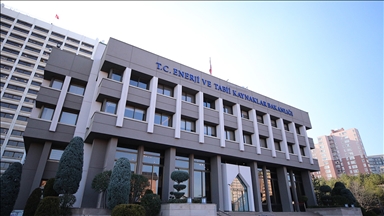 Yenilenebilir Enerji Kaynak Alanları yönetmeliğinde değişikliğe gidildi