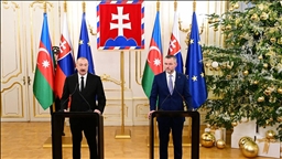 Алиев заявил о готовности обеспечить Словакию необходимым объемом энергоресурсов