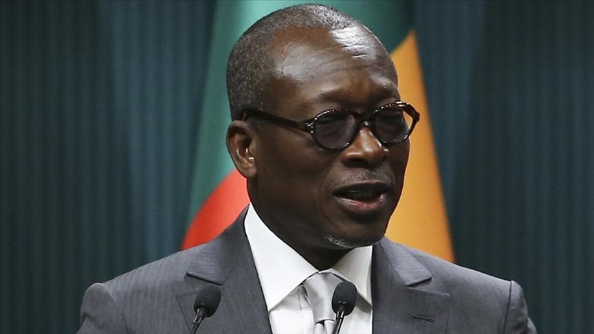 Le Bénin confirme un soutien logistique français contre la tentative de putsch