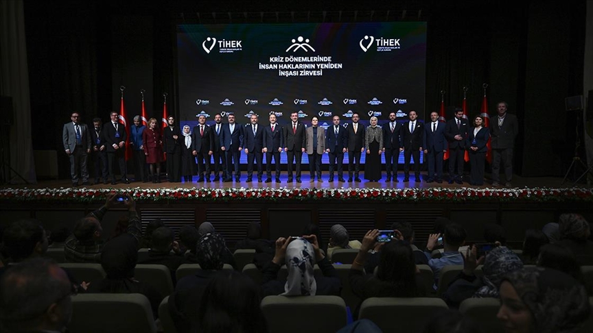 TİHEK "Kriz Dönemlerinde İnsan Haklarının Yeniden İnşası Zirvesi" düzenlendi