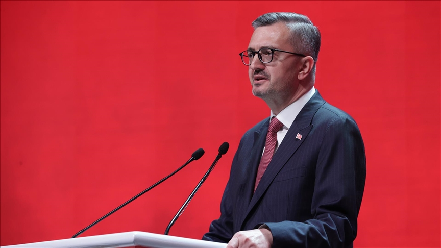 İletişim Başkanı Duran: Biz insana hizmeti en yüce değer sayan bir medeniyetin mirasçılarıyız