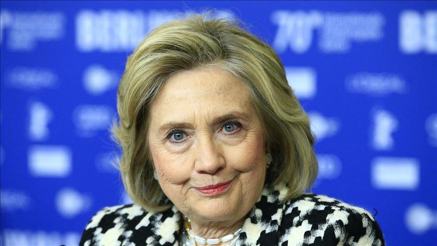 معهد أمريكي يدعو هيلاري كلينتون للاقتداء بالشباب الرافض لإبادة غزة