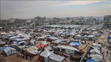 الحكومة الفلسطينية تناشد لتوفير مستلزمات الإيواء للنازحين بغزة