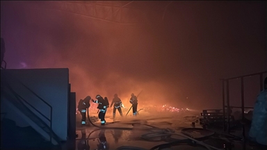 Gaziantep'te ambalaj fabrikasında çıkan yangın söndürüldü