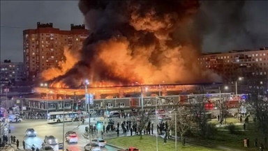 UPDATE - Najmanje jedna osoba poginula u požaru na pijaci u Sankt Peterburgu