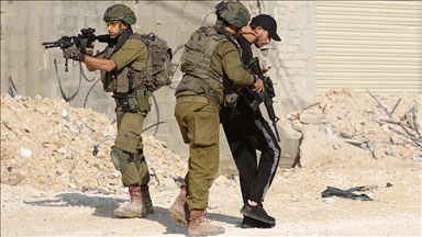 ارتش اسرائیل حدود 100 فلسطینی را در کرانه باختری بازداشت کرد