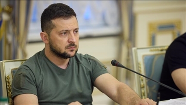 زيلينسكي يكشف عن تحركات أوروبية – أمريكية لتقديم خطة سلام معدّلة