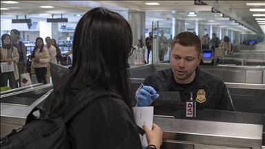 US to review social media history of visa waiver travelers