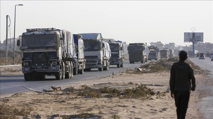 حكومة غزة: تصريحات واشنطن عن دخول 600 شاحنة يوميا "مضللة" 