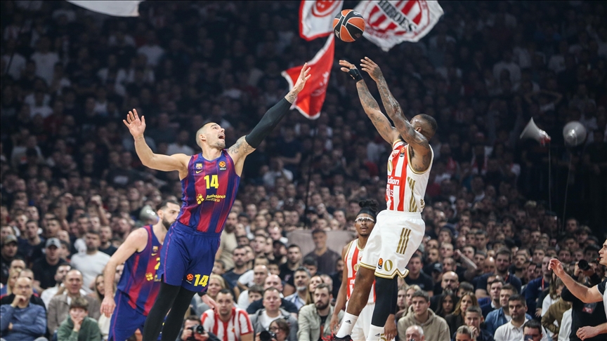 Evroliga kaznila Crvenu zvezdu zbog uvredljivog ponašanja navijača na meču protiv Barcelone