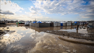 لليوم الثاني.. غرق مئات خيام النازحين بغزة إثر أمطار غزيرة