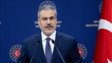 فيدان: تركيا مستعدة لتحمّل كل المسؤوليات لحل القضية الفلسطينية