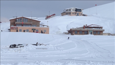 Li Hekariyê navenda kaşûnê ji bo sezona nû amade dibe
