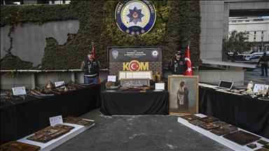 Li Stenbolê di operasyona dijî qaçaxçîtiya berhemên dîrokî da 15 şikbar hatin girtin