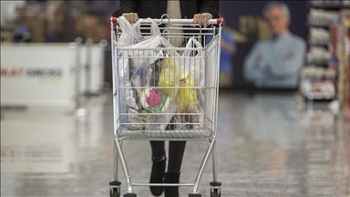 Turkish retail sales climb 15% year-on-year in October