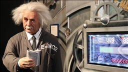 متحف "غريفان" في باريس.. 250 تمثالا شمعيا تضيء صفحات التاريخ