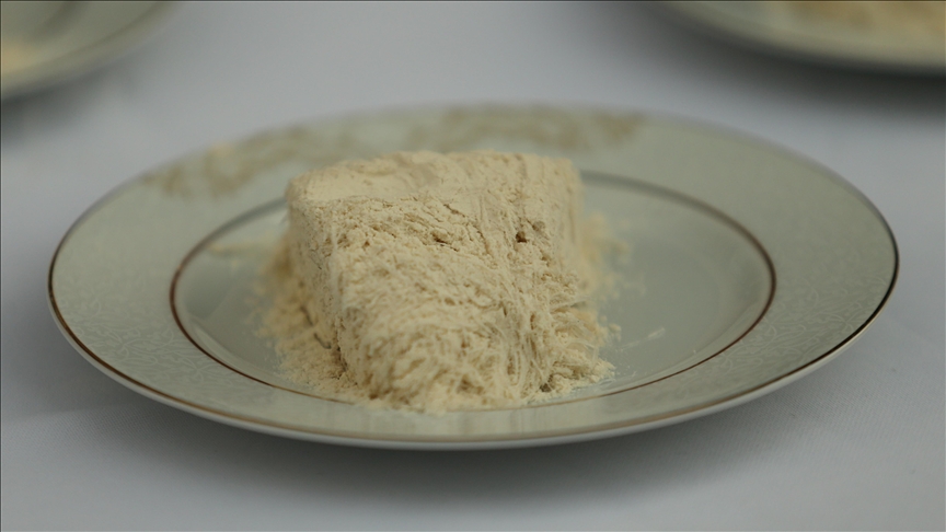 Çorum'un yemesi kadar yapması da zevkli olan lezzeti: Teltel tatlısı