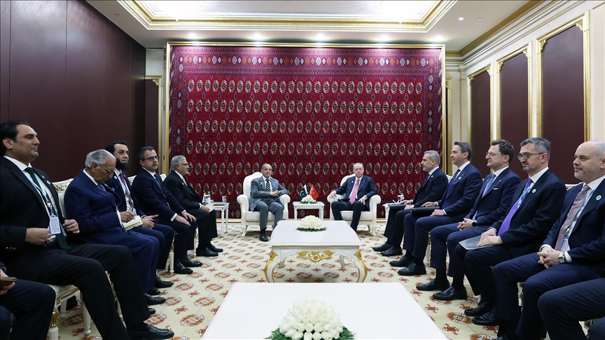 أردوغان: مستعدون لدعم آلية الحفاظ على وقف النار بين باكستان وأفغانستان