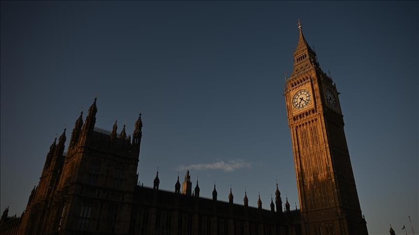 UK economy grows 1.1% year-on-year in October, below estimates
