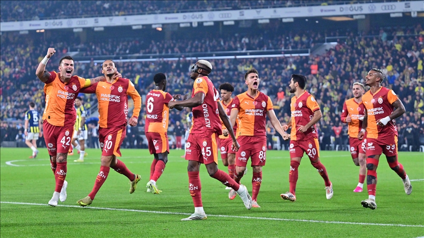 Lider Galatasaray, Süper Lig'de yarın Antalyaspor ile deplasmanda karşılaşacak