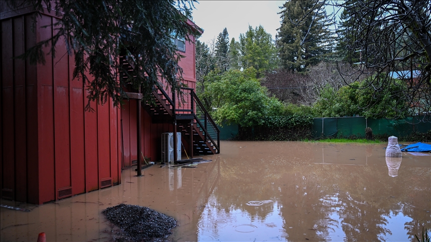 Washington urdhëron evakuimin e 100 mijë banorëve, përmbytjet godasin zonën e lumenjve Skagit dhe Snohomish