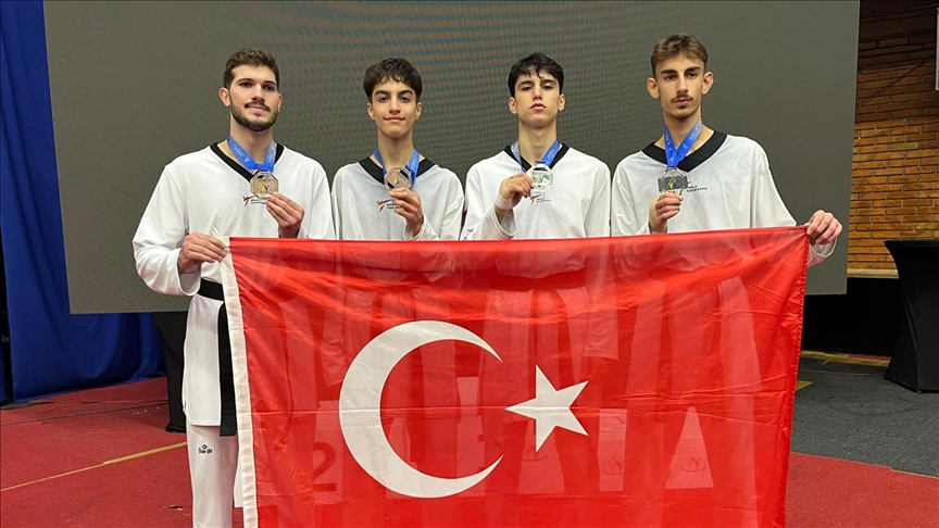 Milli tekvandocular, Ümitler Avrupa Şampiyonası'nda 4 madalya kazandı 