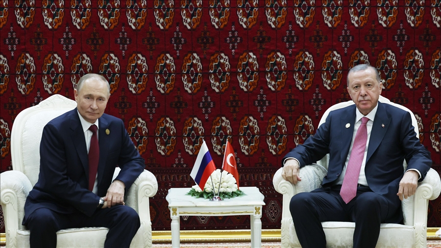 أردوغان يلتقي بوتين في تركمانستان