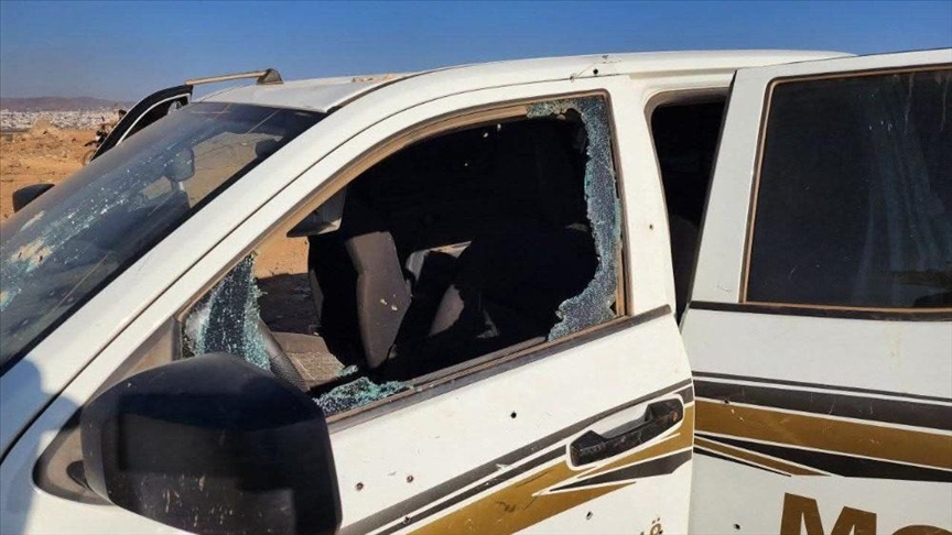 مصدر سوري: عصابات بالسويداء تقصف سيارة أمن في بلدة المزرعة 